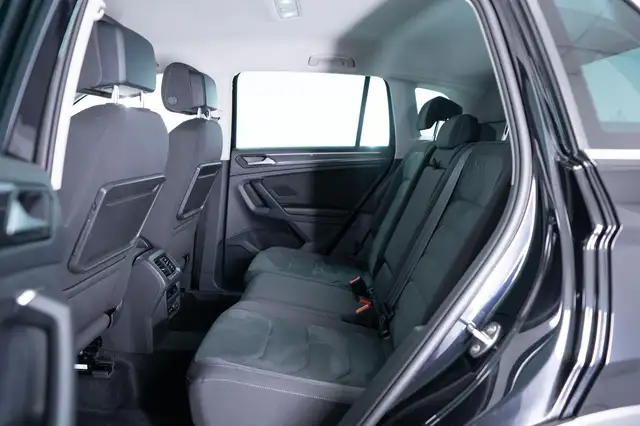 Volkswagen Tiguan view 7