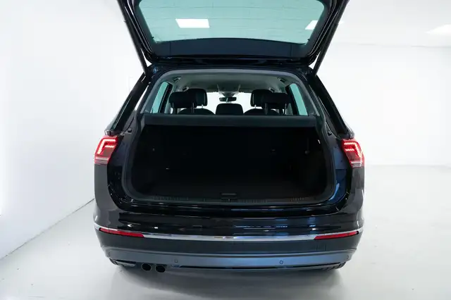 Volkswagen Tiguan view 14