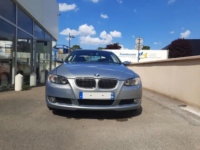 BMW 330 (E92) COUPE 330IA 272 LUXE