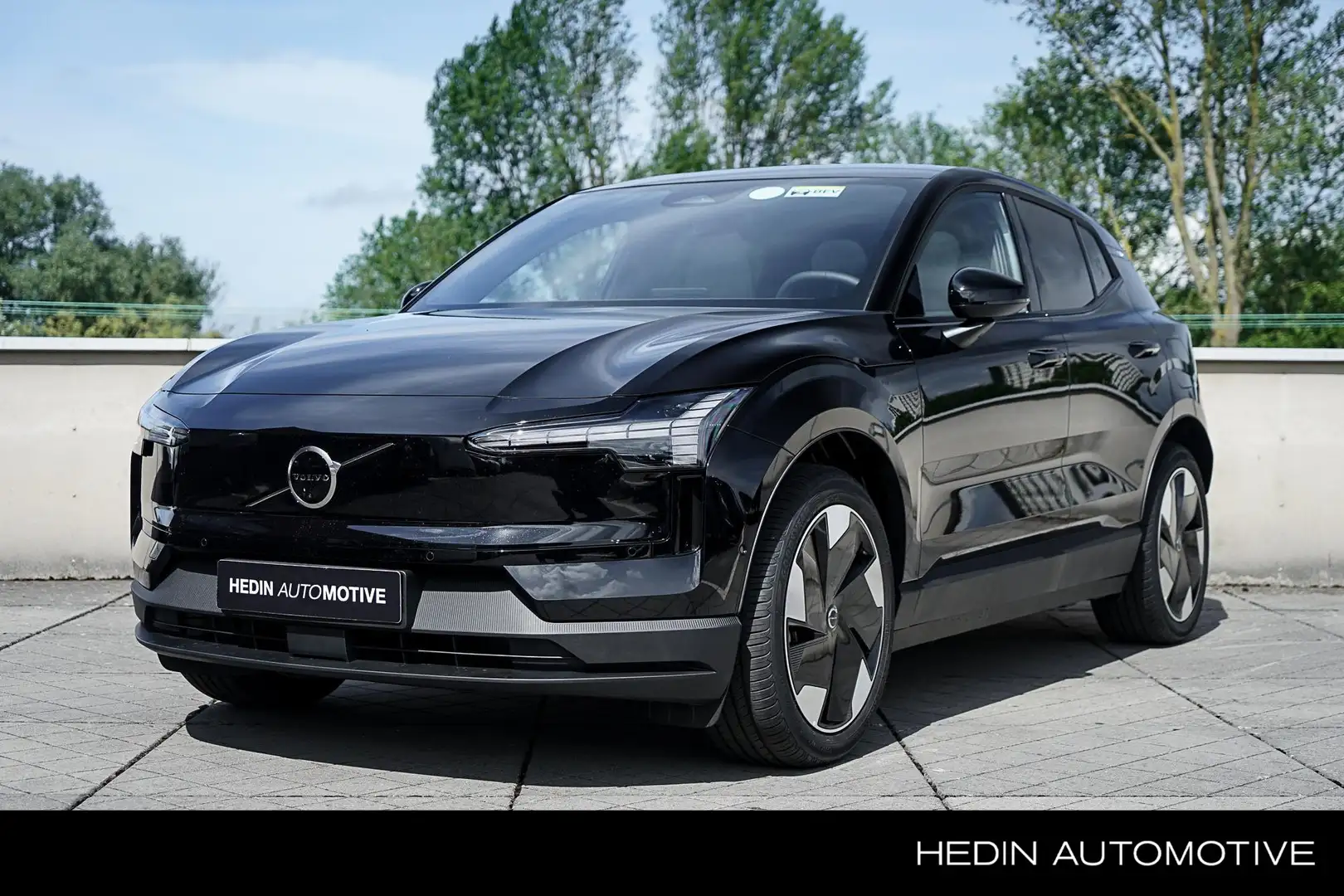 Volvo EX30 Twin Motor Performance Ultra 69 kWh Panoramadak | Noir - 1
