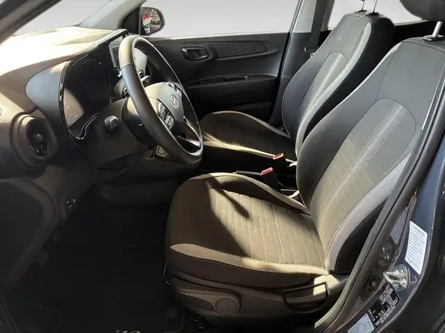 Hyundai I10 view 7
