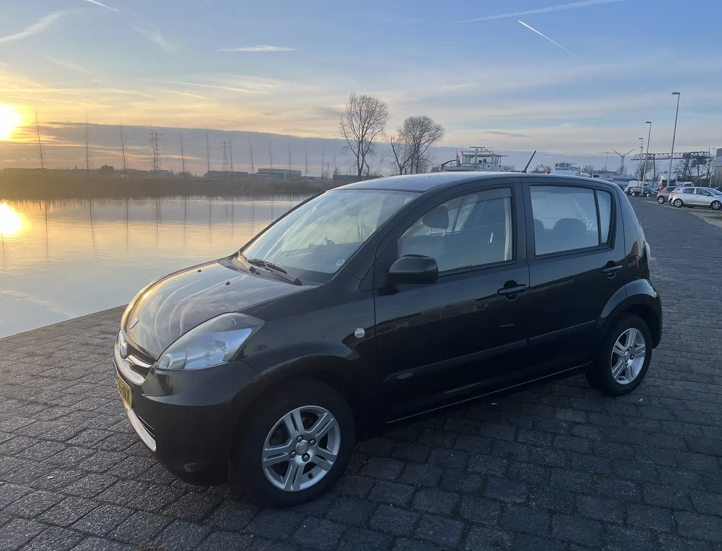 Subaru Justy 1.0 Comfort Nieuwe Apk Negro - 2