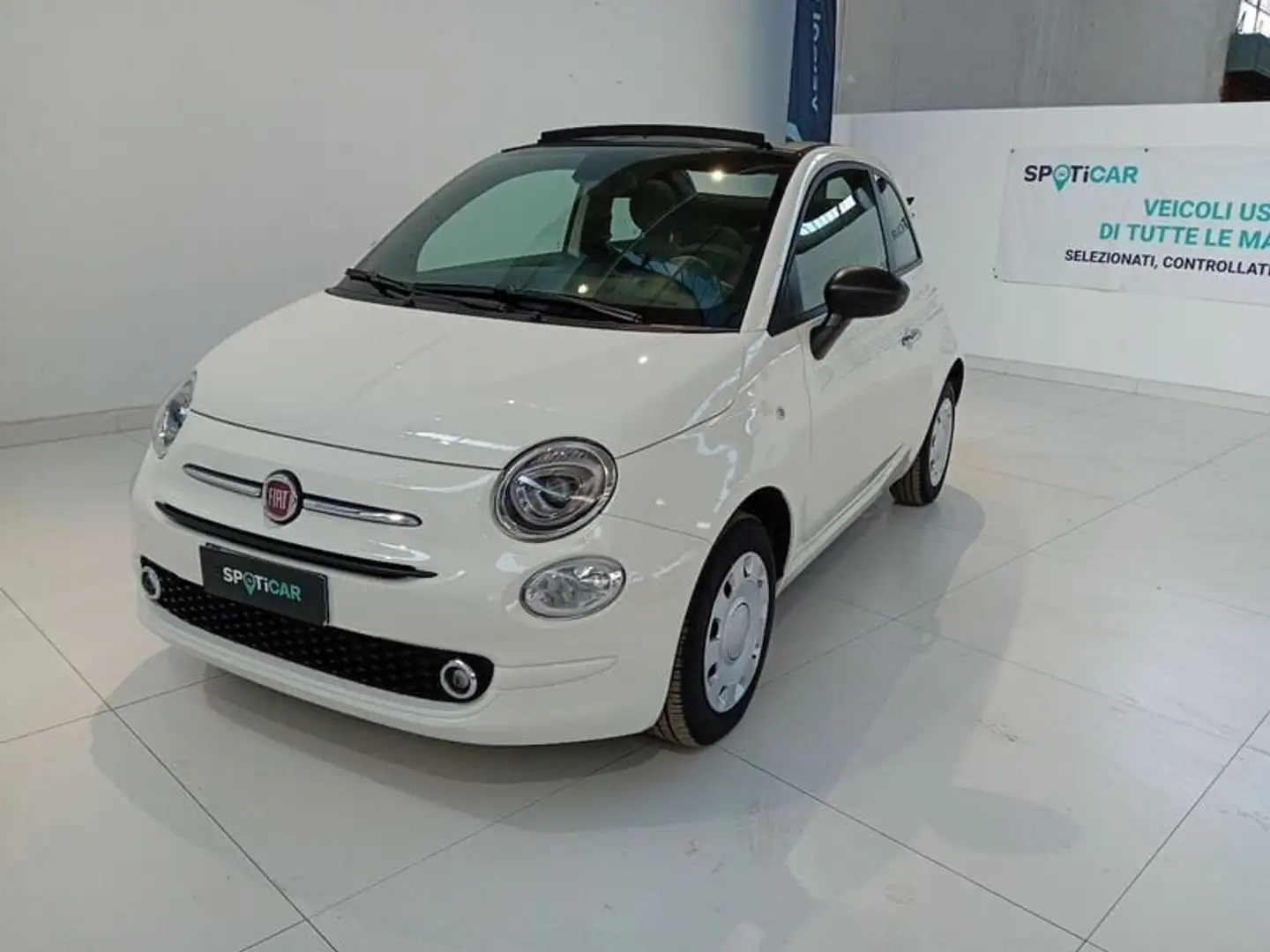 Fiat 500C 1.0 Hybrid Bianco - 1