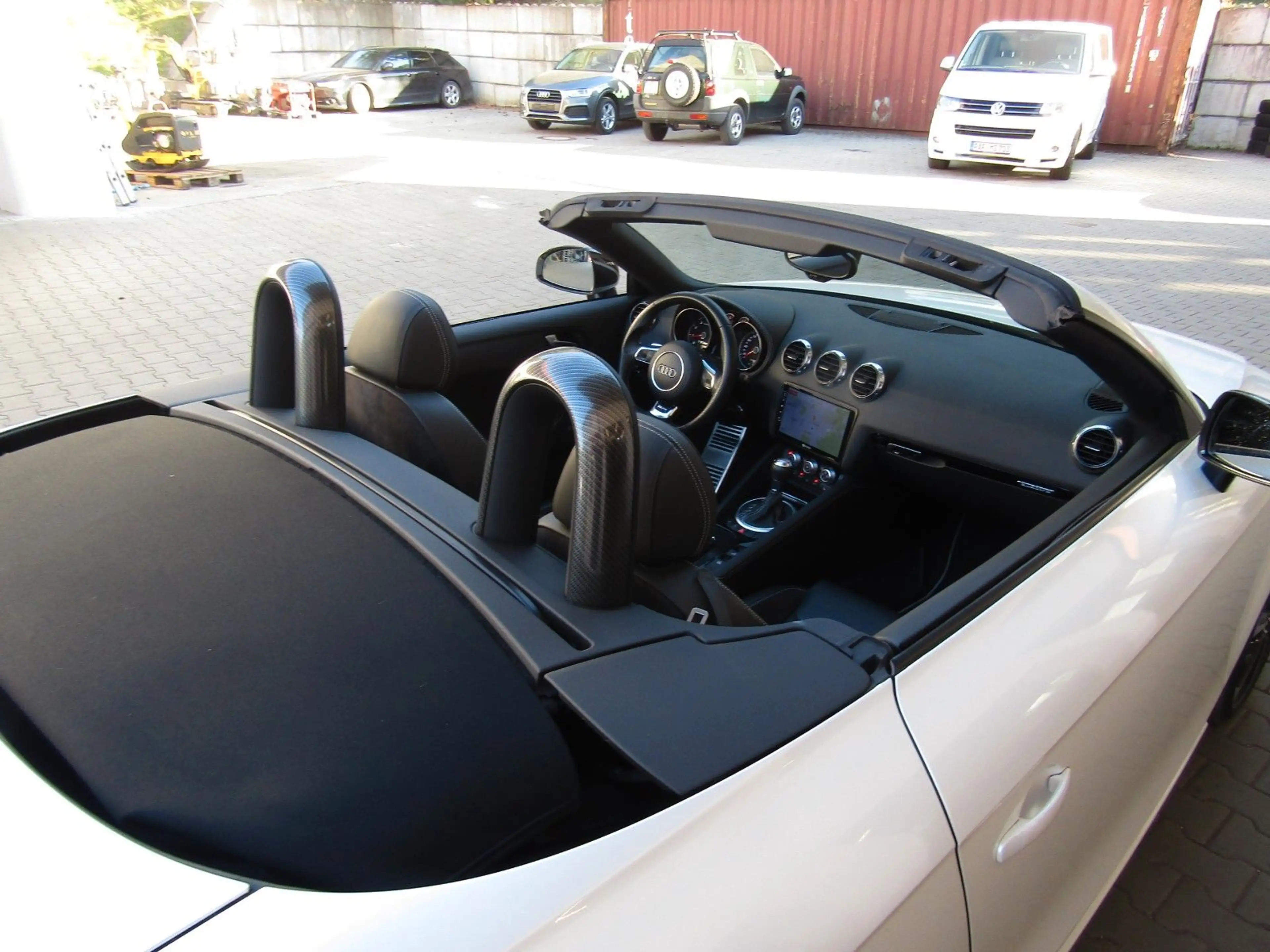 Audi TT RS Audi TT RS Plus Roadster  Perlmutt Weiß Foliert — photo 9