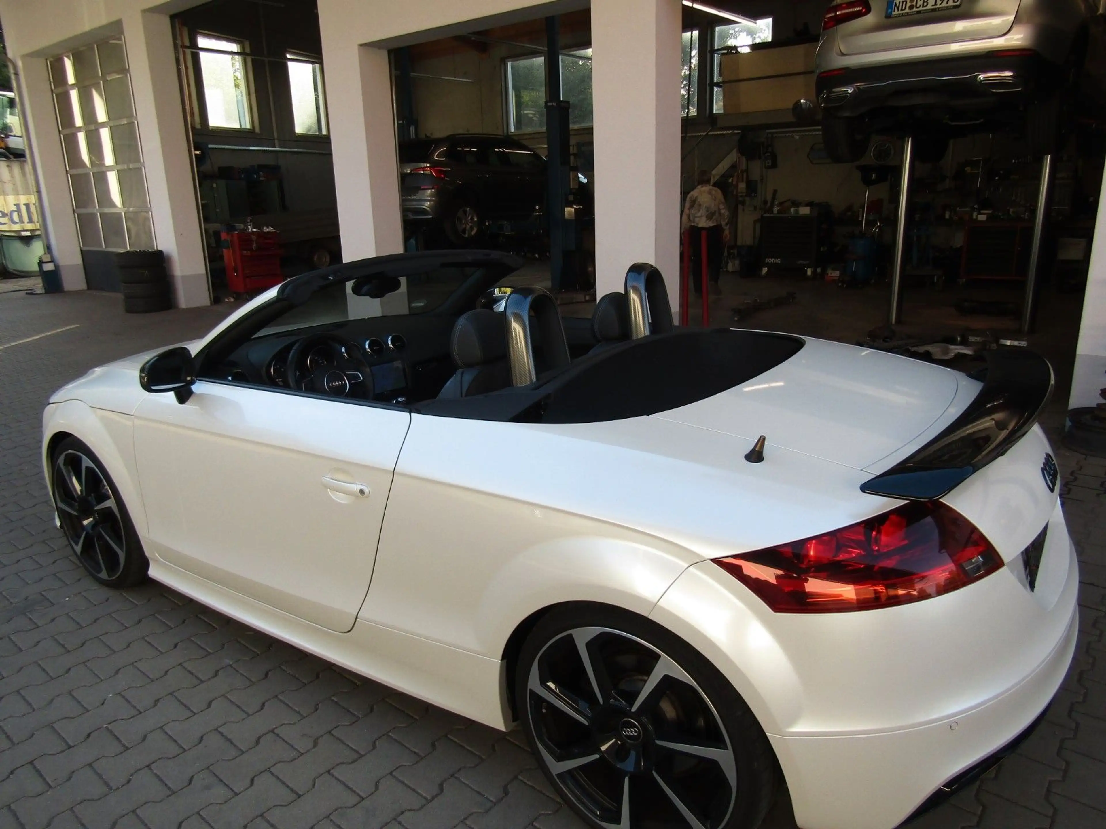 Audi TT RS Audi TT RS Plus Roadster Perlmutt Weiß Foliert