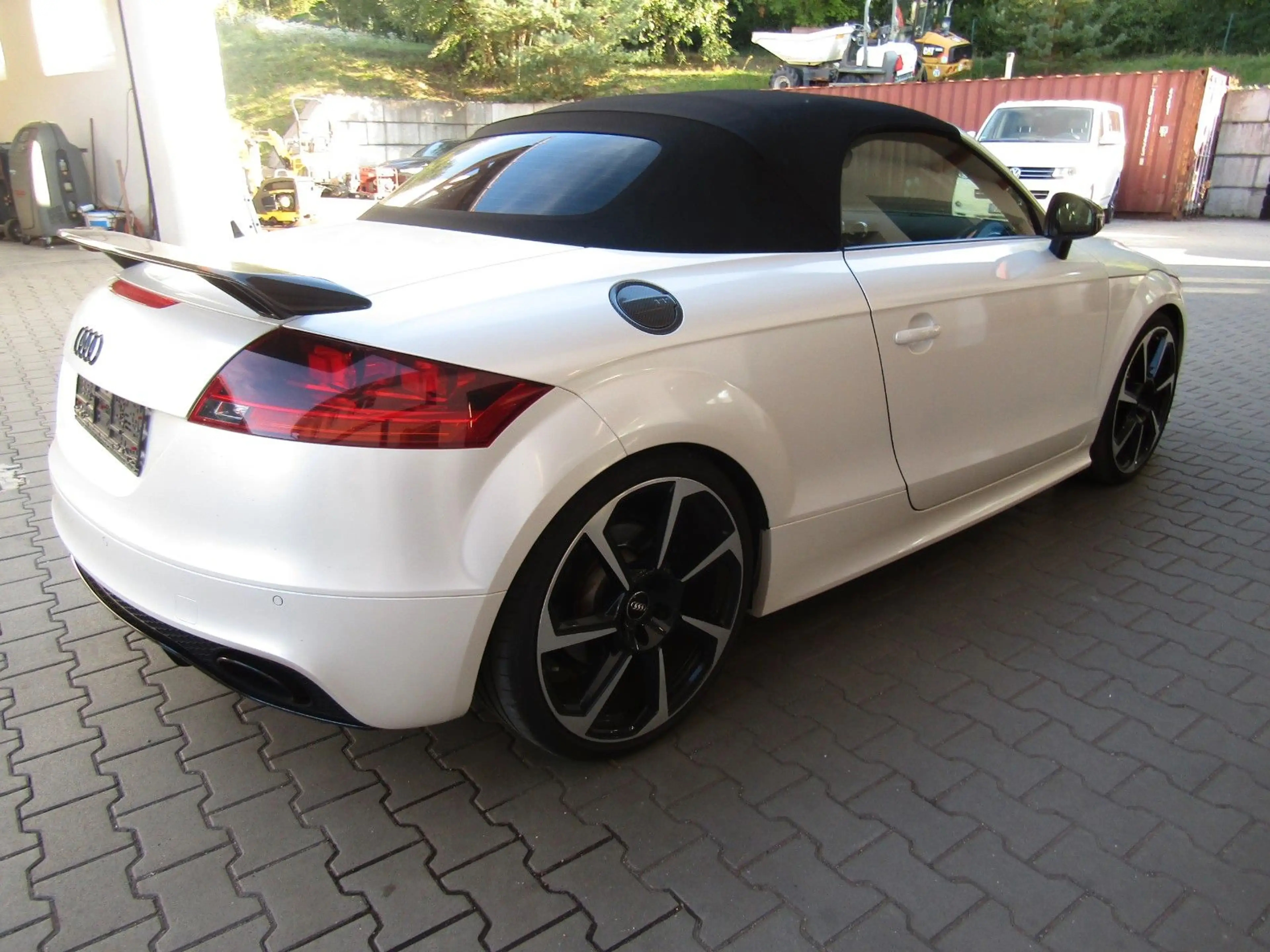 Audi TT RS Audi TT RS Plus Roadster  Perlmutt Weiß Foliert — photo 5