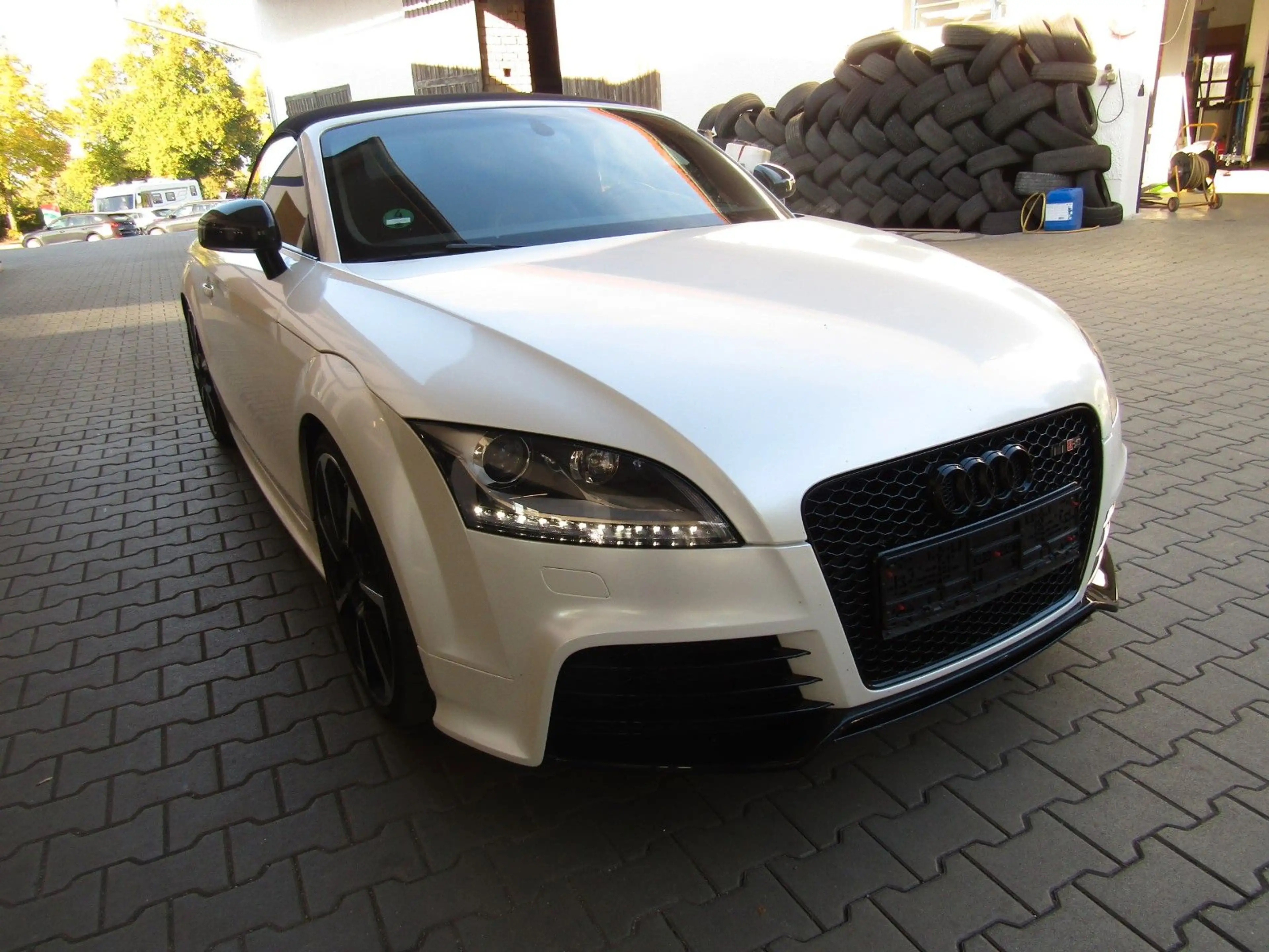 Audi TT RS Audi TT RS Plus Roadster  Perlmutt Weiß Foliert — photo 4