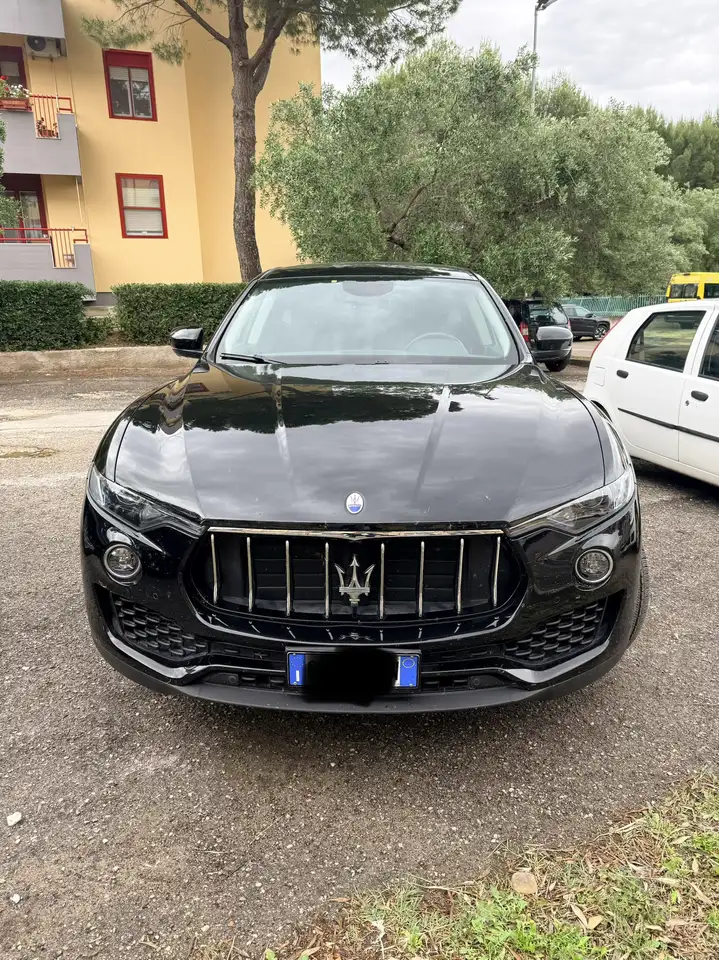 Maserati Levante 2021