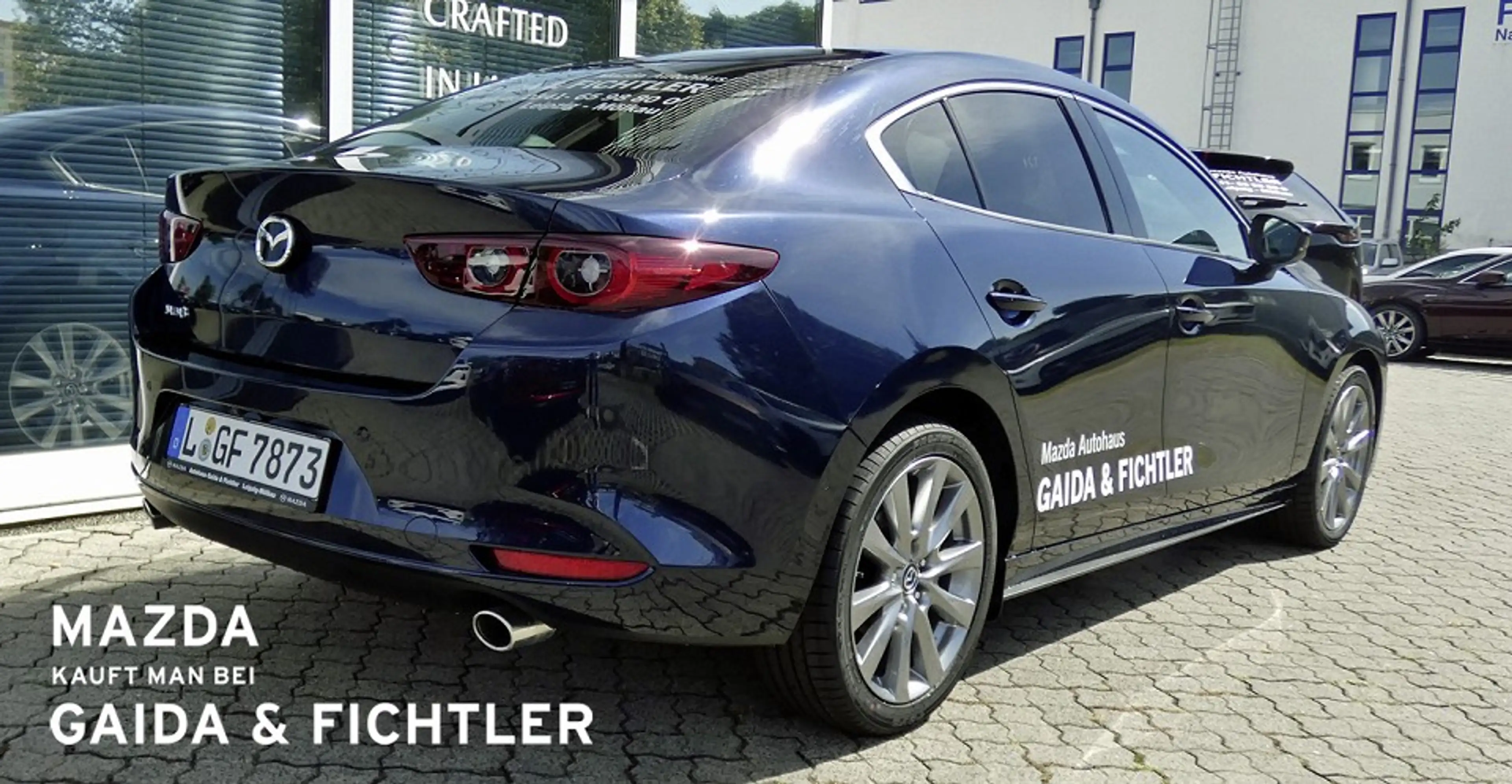 Mazda 3 FASTBACK e-SKYACTIV G 140PS EXCLUSIVE-LINE — photo 5