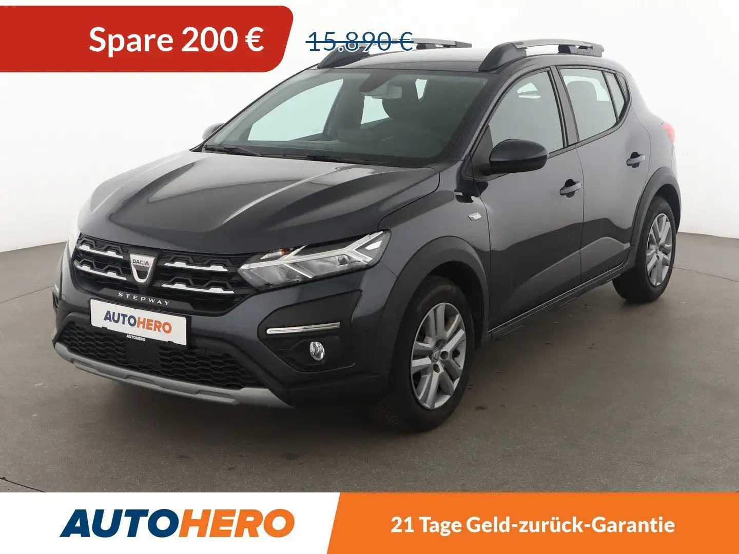 Dacia Sandero 1.0 TCe Stepway Ultimate *TEMPO*CAM*PDC*SHZ* Grau - 1