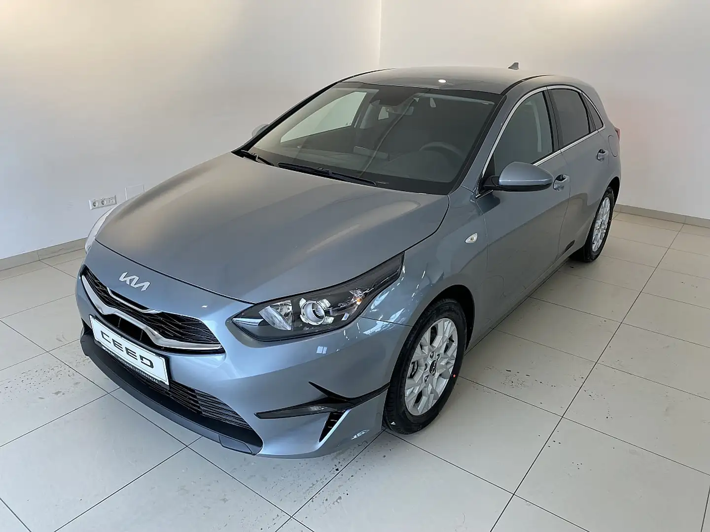 Kia Ceed / cee'd ceed  ** 8-fach Alubereift ** Winterpaket ** Silber - 1