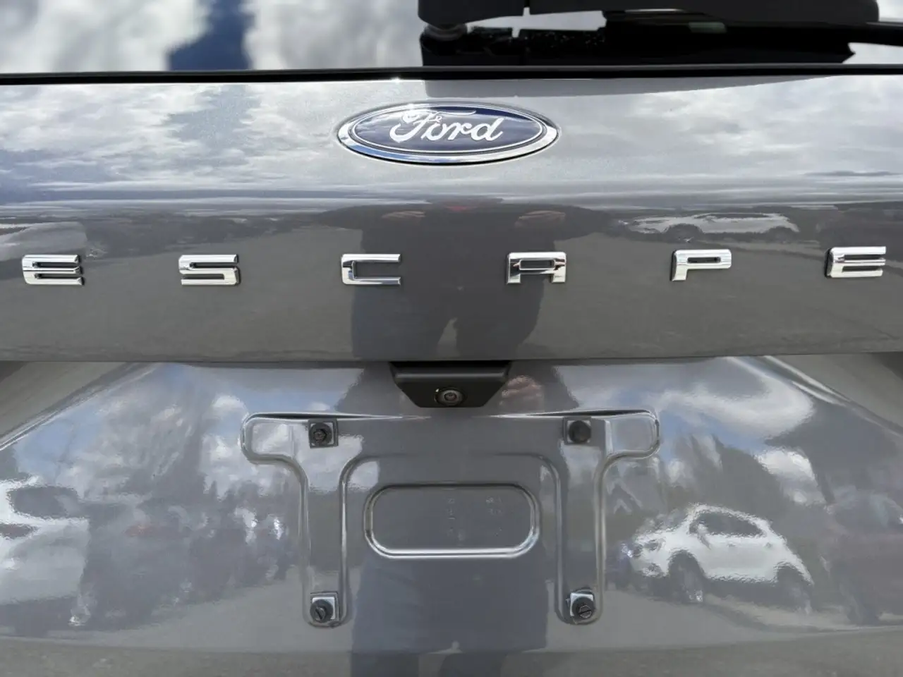 Ford Escape снимка Ford Escape