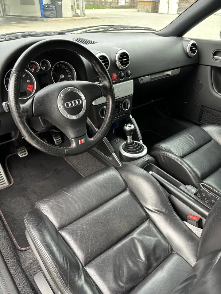 Audi TT Coupé 1,8 T, foto 12