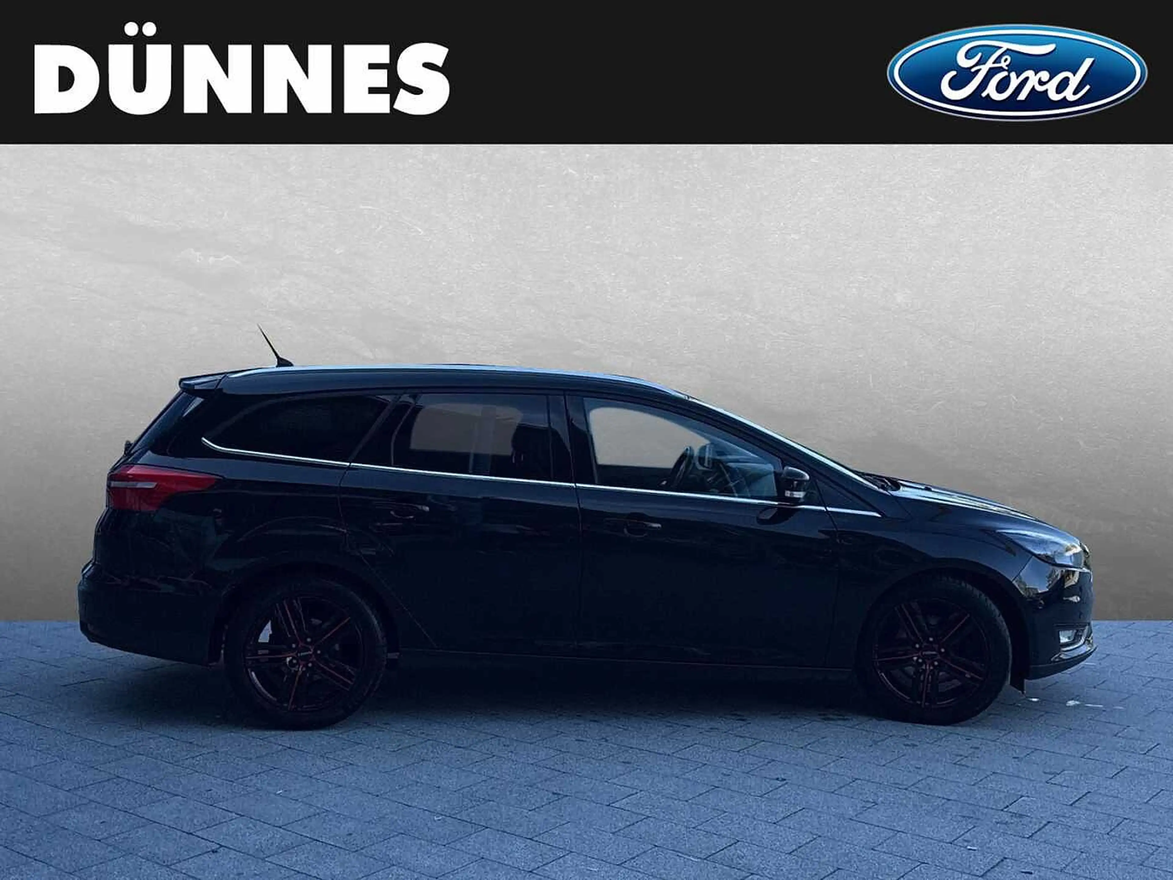 Ford Focus Turnier 1.5 EcoBoost Titanium — photo 6