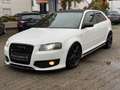 Audi A3 *2.0TDI*S line Sportpaket plus*Motorprobleme* Weiß - thumbnail 2