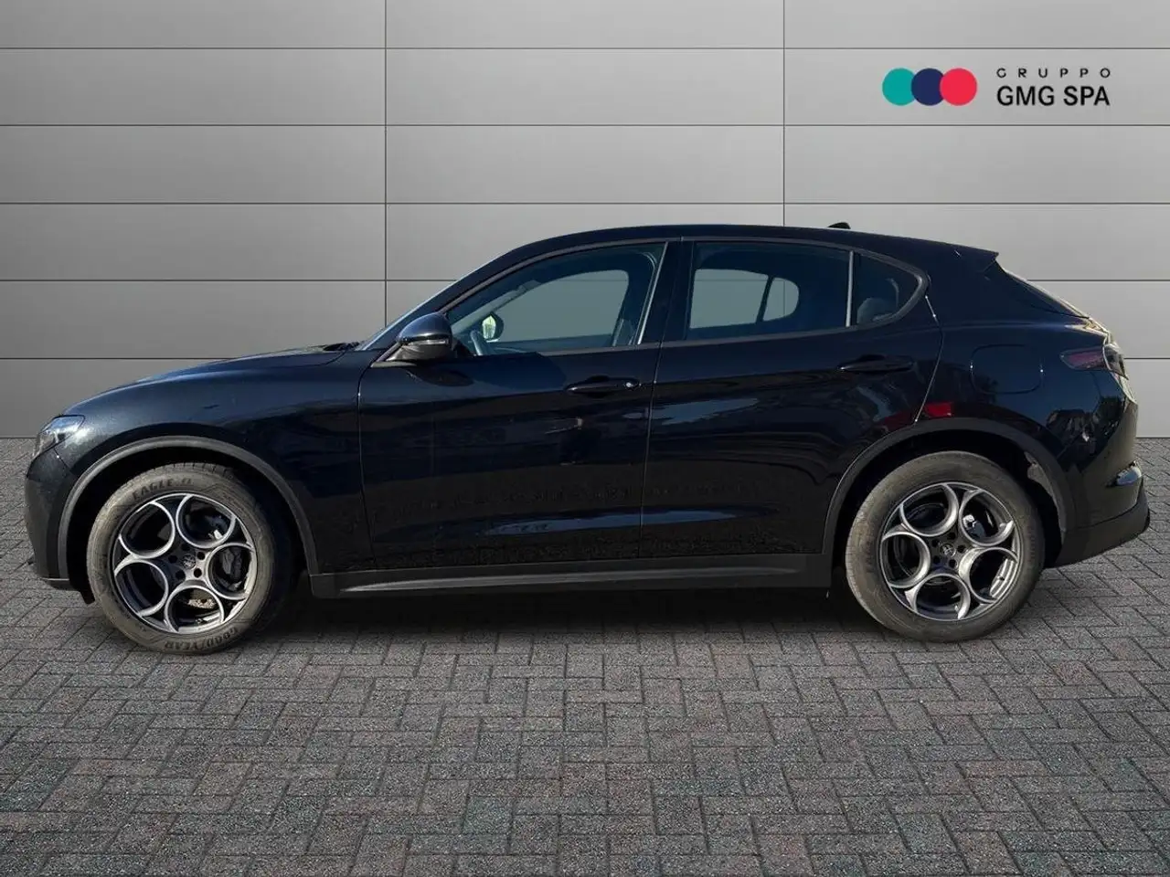 Alfa Romeo Stelvio 2025