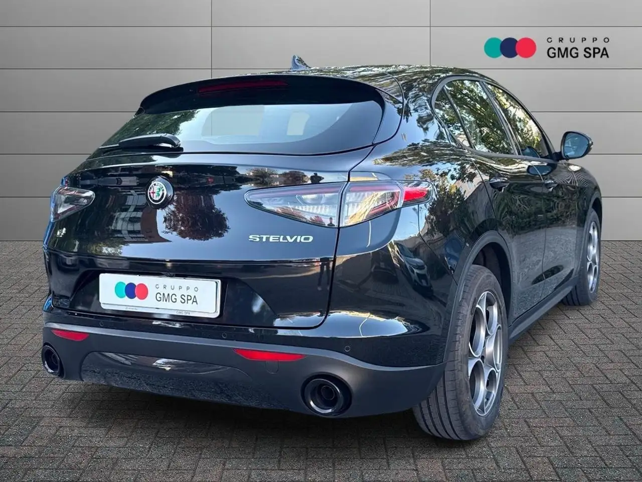 Alfa Romeo Stelvio 2025