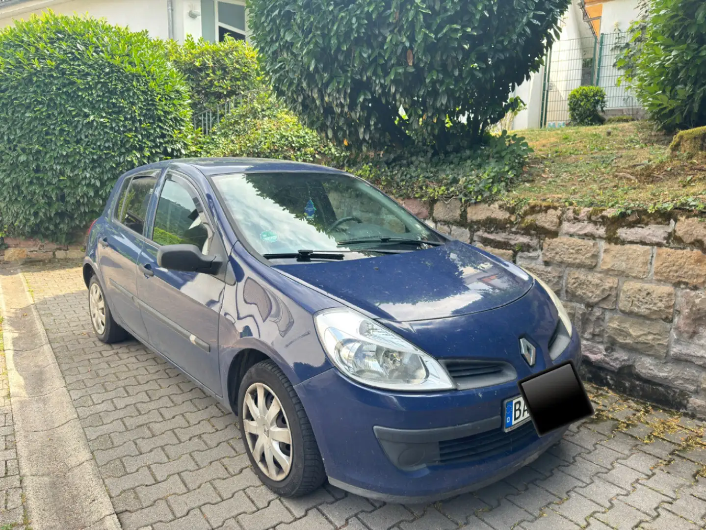 Renault Clio 1.2 16V Campus - 2