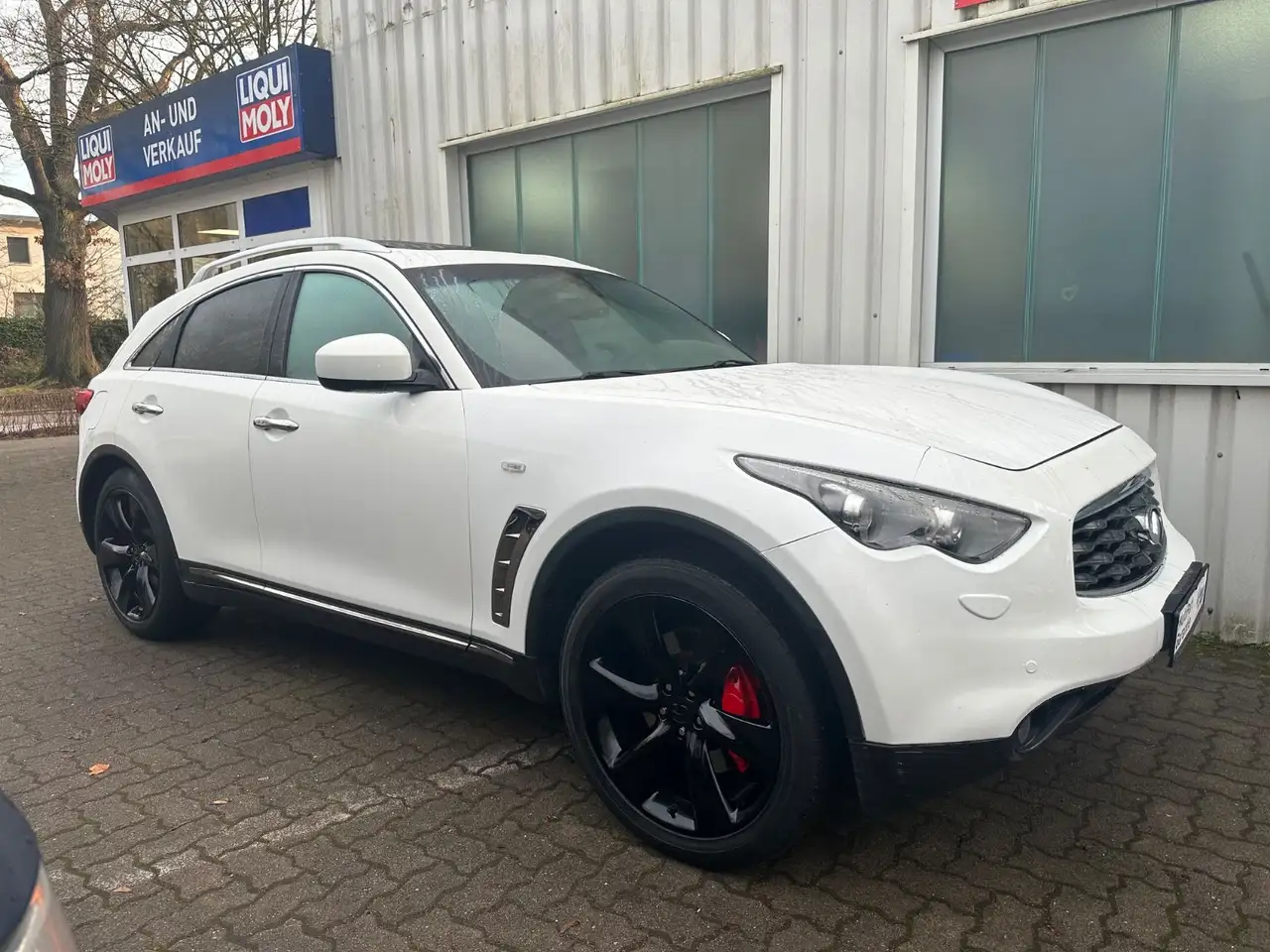 Infiniti FX