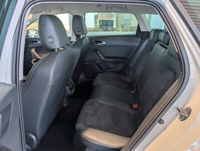 SEAT Leon ST Style*DSG*Virtual*CarPlay*LED*KAM* — photo 8