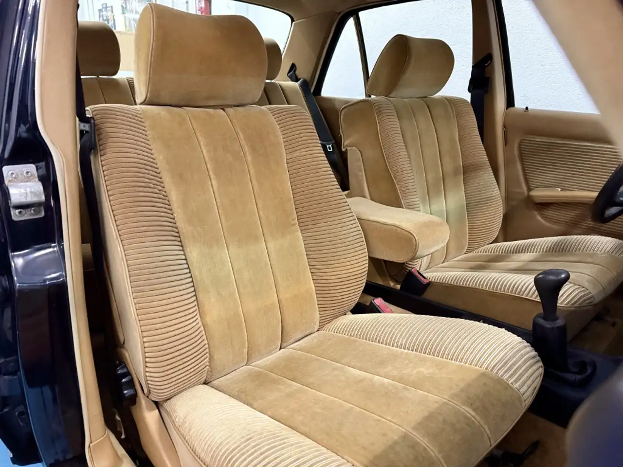 Mercedes-Benz 300 D, foto 7