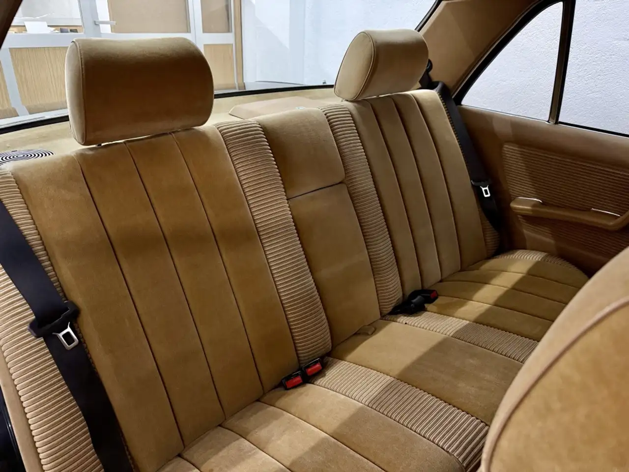 Mercedes-Benz 300 D, foto 9