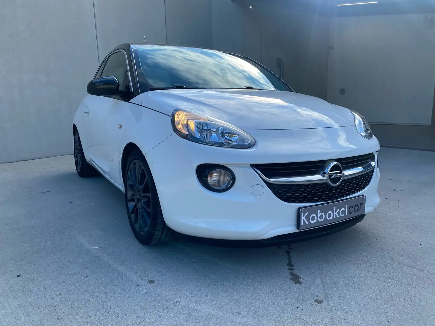Opel Adam 1.2i Unlimited / TOIT PANO/ GPS TOM-TOM/RADAR ARR Blanc - 1
