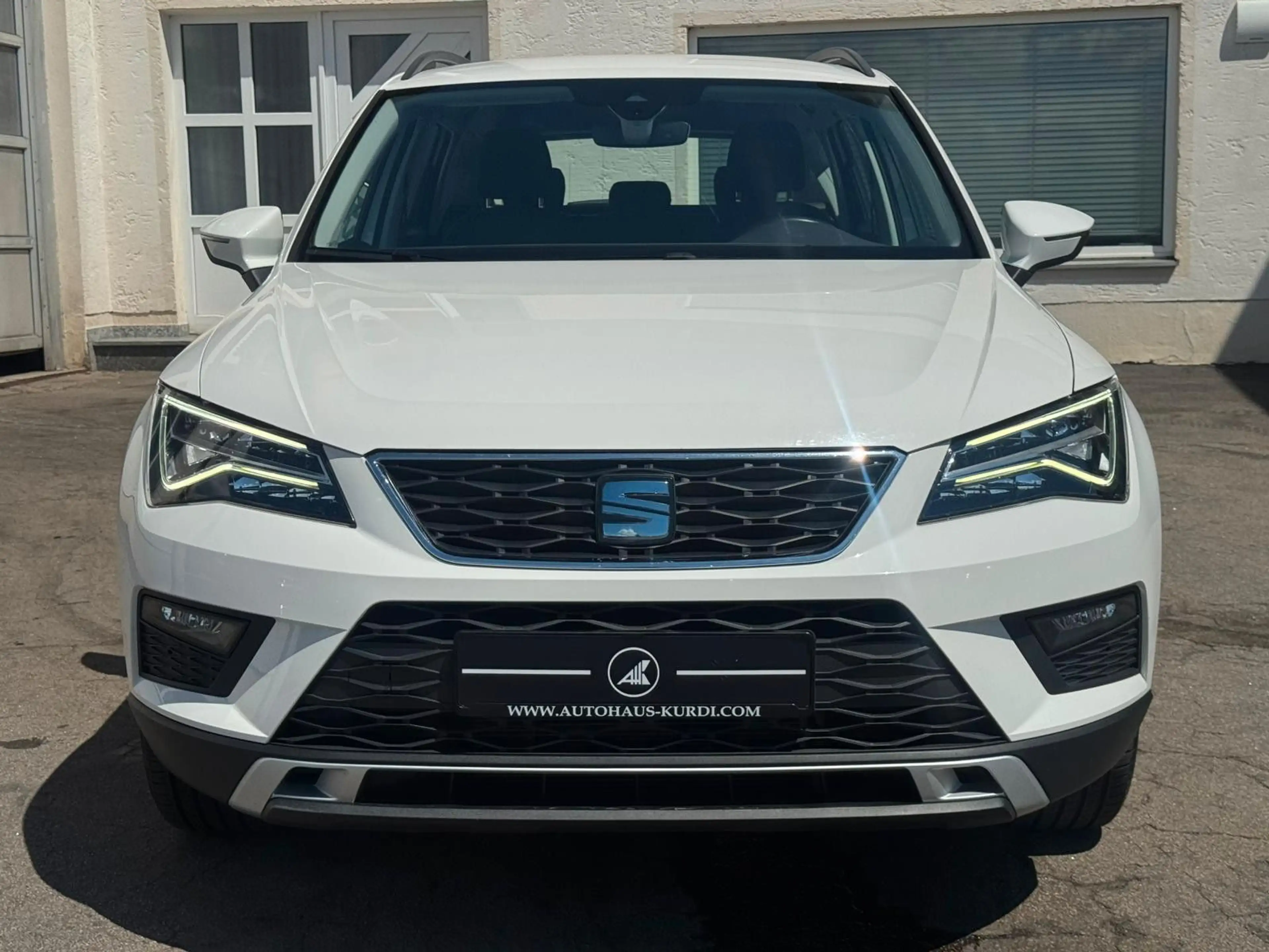 SEAT Ateca 1.5TSI Style VIRTUAL LED CARPLAY TEMPO PDC — photo 3