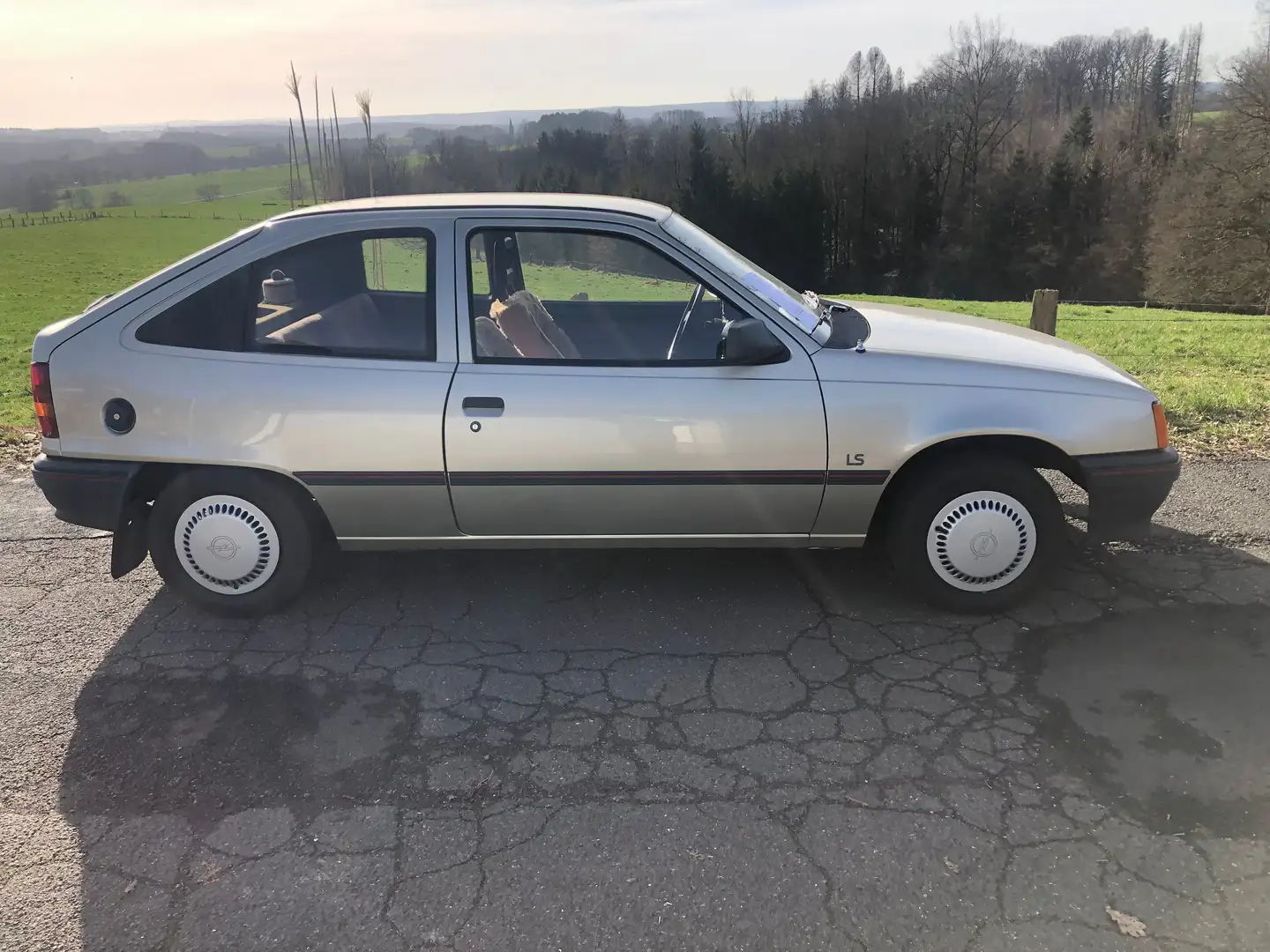 Opel Kadett Kadett e LS Gold - 2