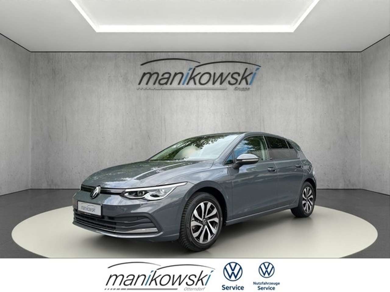Volkswagen Golf 2023 — VIII Active 1.5 TSI 150PS Standheizung +Navi+HeadU