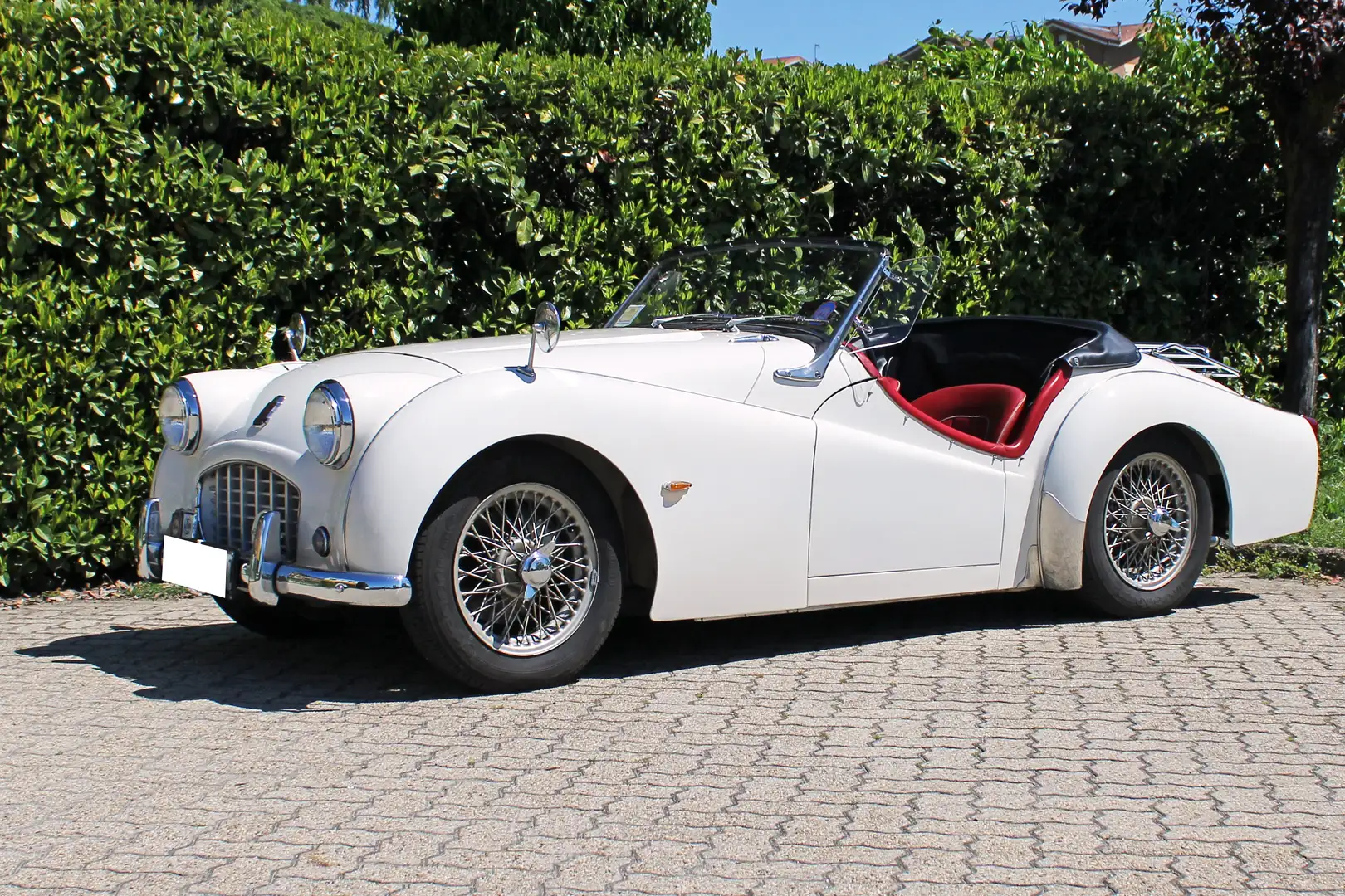 Triumph TR3 Spider "Bocca Stretta" 2.0 98 CV ISCRITTA ASI Weiß - 1
