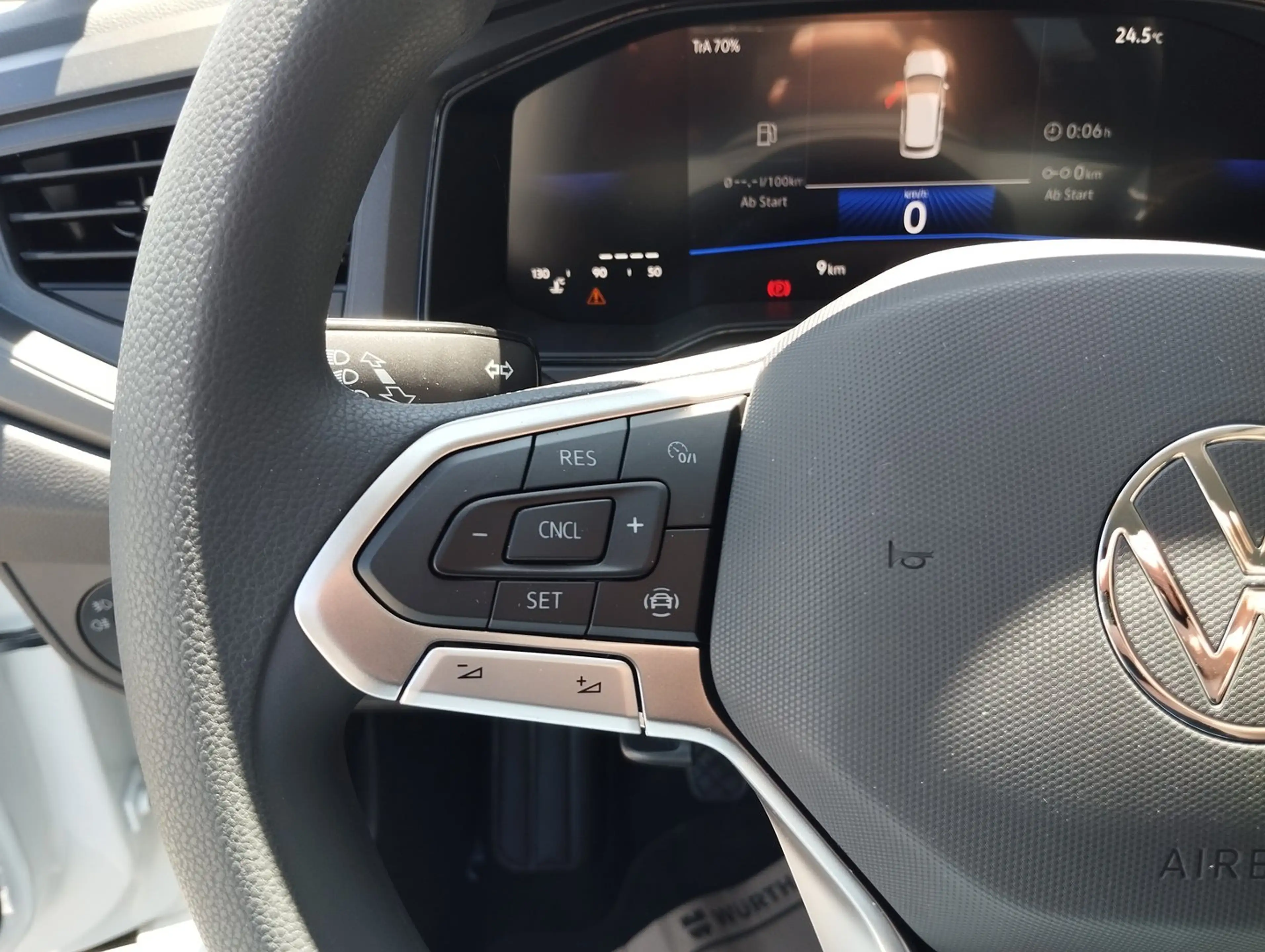 Volkswagen Taigo 4Me TSI — photo 14