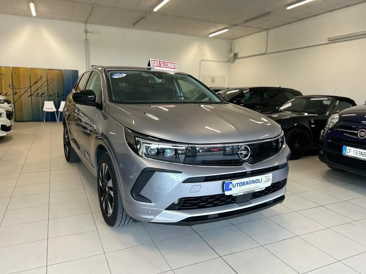 Opel Grandland BUSINESS ELEGANCE 1.5 diesel Ecotec aut. SPOTICAR Gris - 2