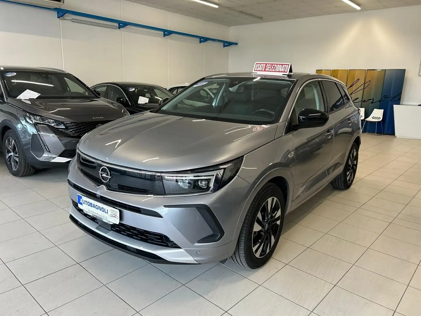 Opel Grandland BUSINESS ELEGANCE 1.5 diesel Ecotec aut. SPOTICAR Gris - 1