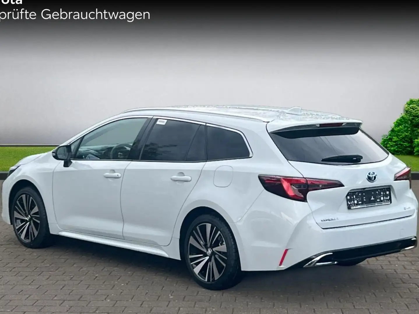 Toyota Corolla Hybrid Teamplayer 2,0ltr. 1,99% Zins Technik-Paket Grijs - 2