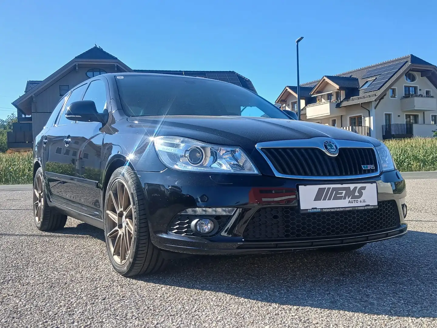 Skoda Octavia RS *PICKERL*PDC*TEILLEDER*XENON* Schwarz - 1