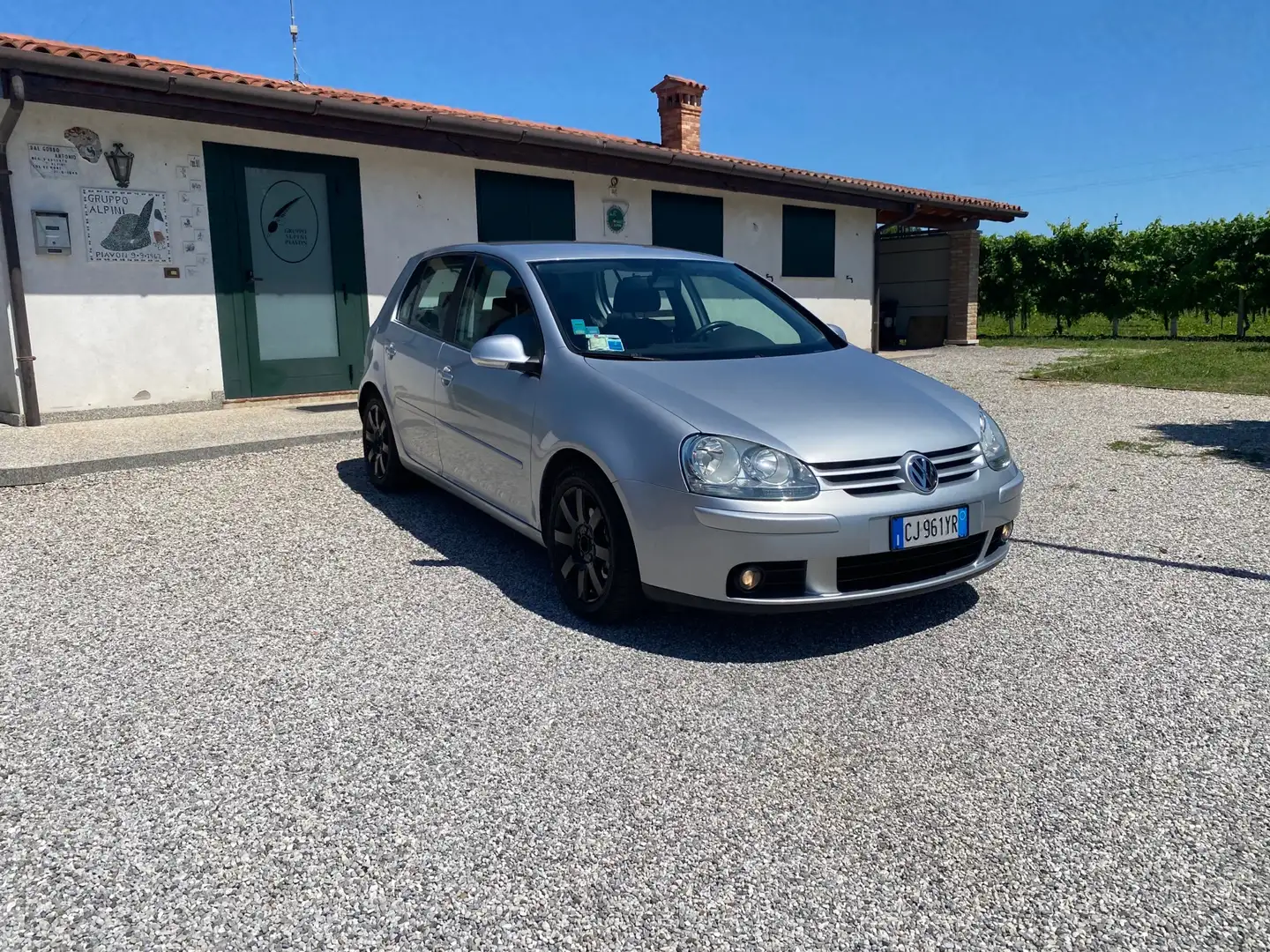 Volkswagen Golf 5p 2.0 tdi Sportline Grigio - 1