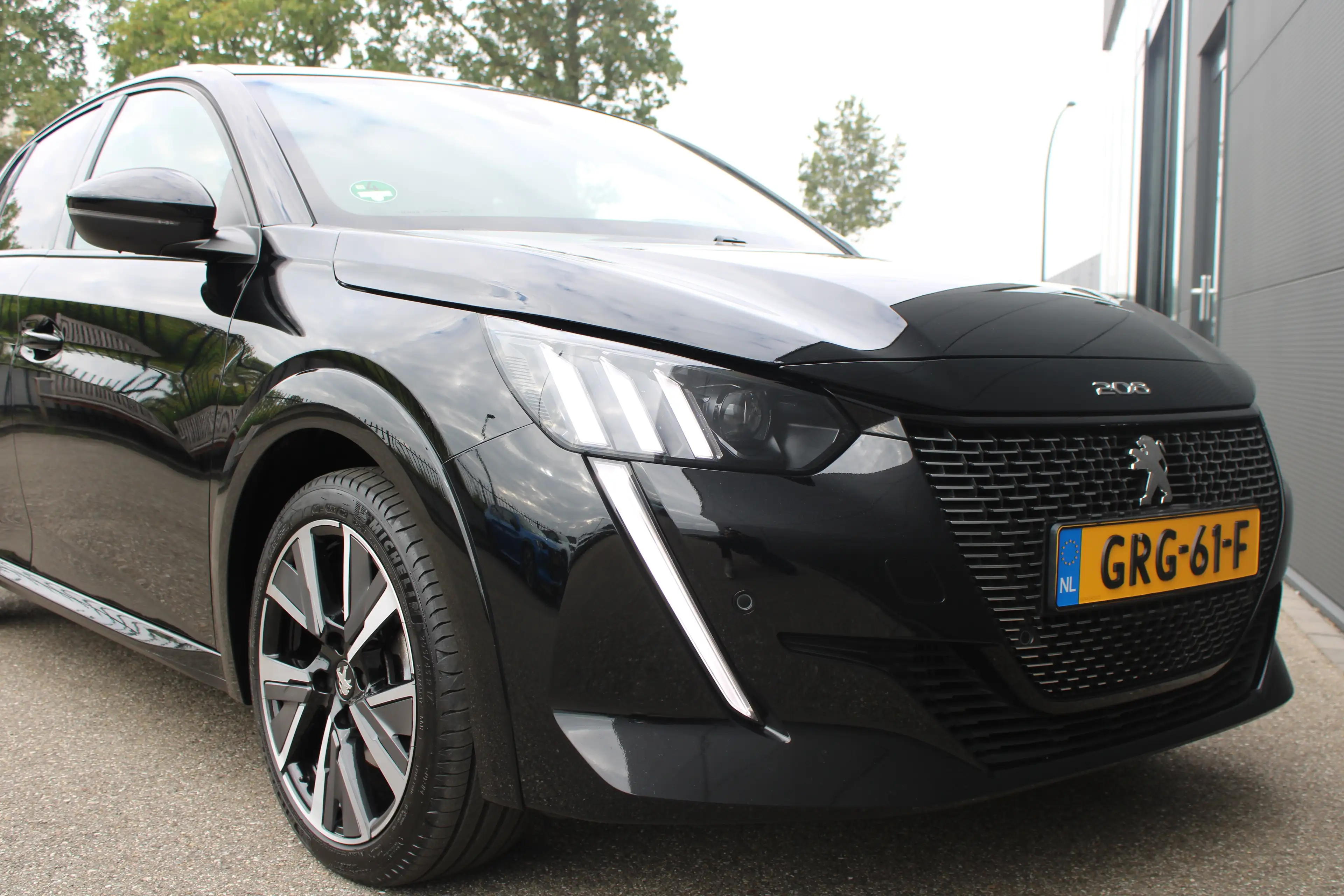 Peugeot 208 1.2 PureTech 130pk EAT8 GT | Automaat | Panoramada — photo 7