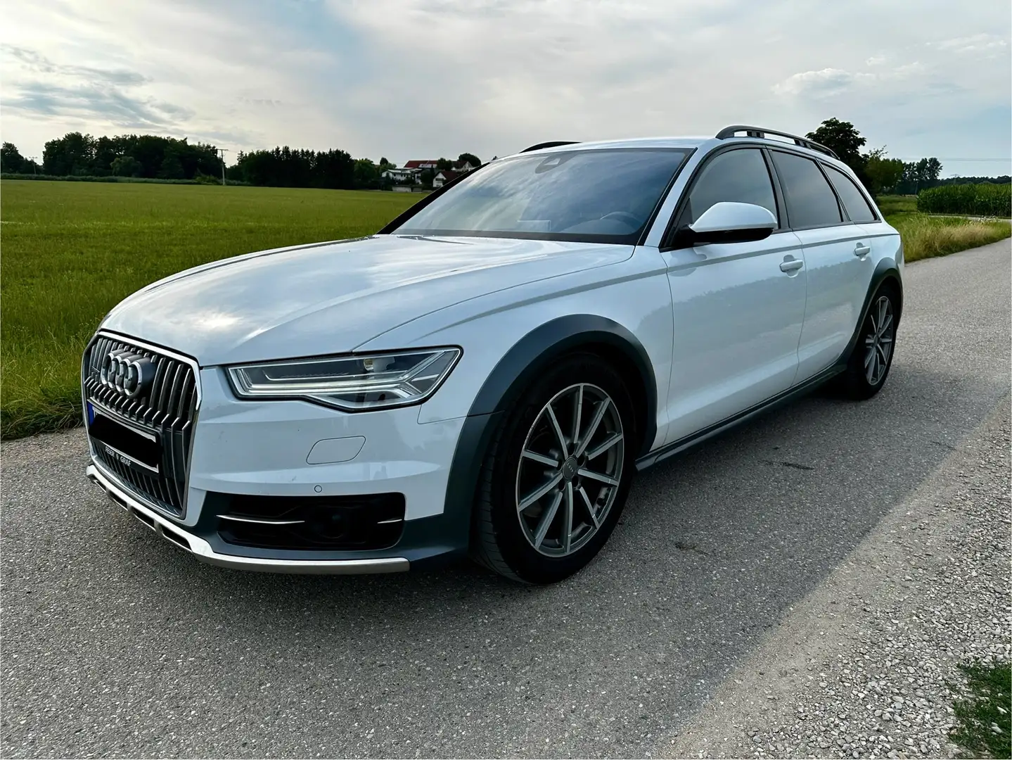 Audi A6 allroad A6 allroad quattro 3.0 TDI S tronic DPF Weiß - 1