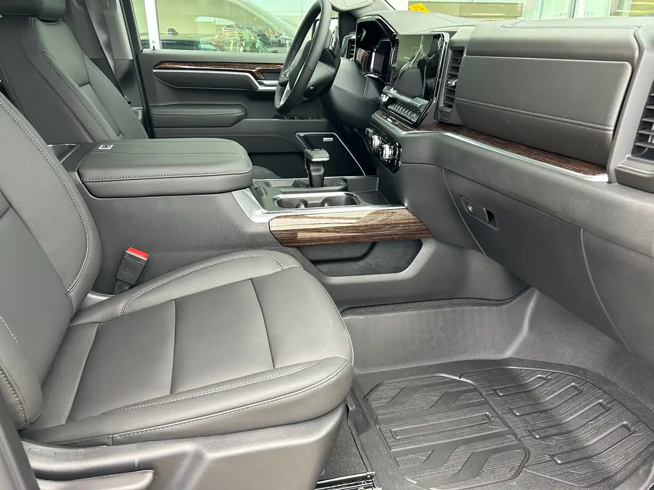 GMC Sierra 1500 снимка GMC Sierra 1500