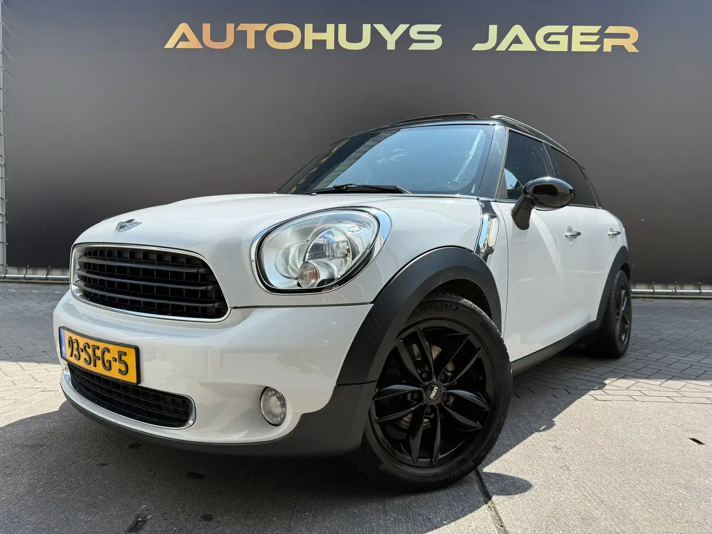 MINI Cooper Countryman Mini 1.6 Chili |Panoramadak|Leder| Weiß - 1
