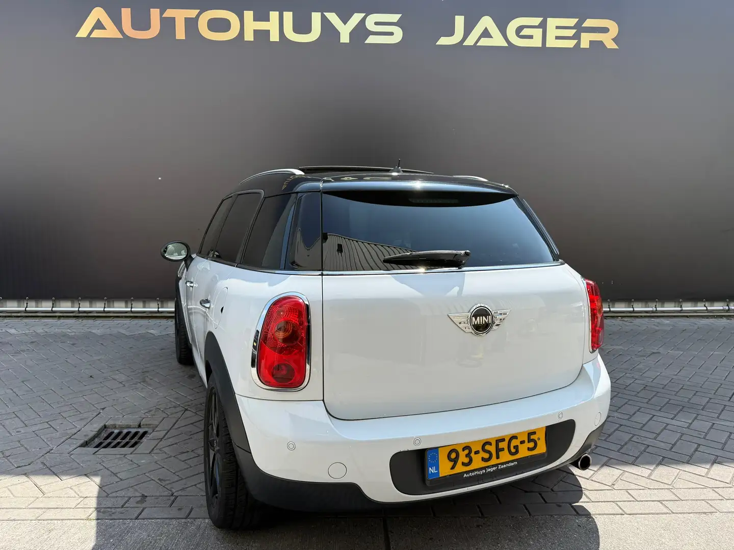 MINI Cooper Countryman Mini 1.6 Chili |Panoramadak|Leder| Weiß - 2
