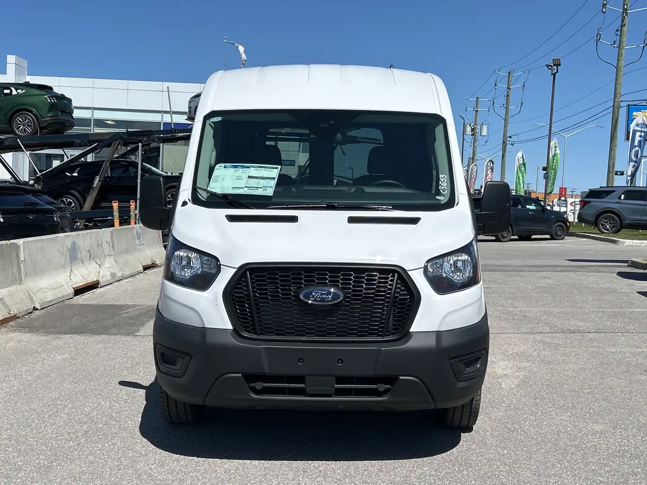Ford Transit Cargo Van снимка Ford Transit Cargo Van