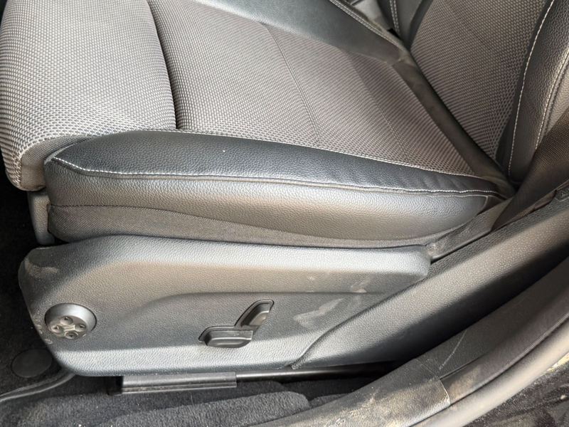 Mercedes-Benz E 220 E T-Modell E 220 d-VOLLAUSSTATUNG!!!! — photo 11