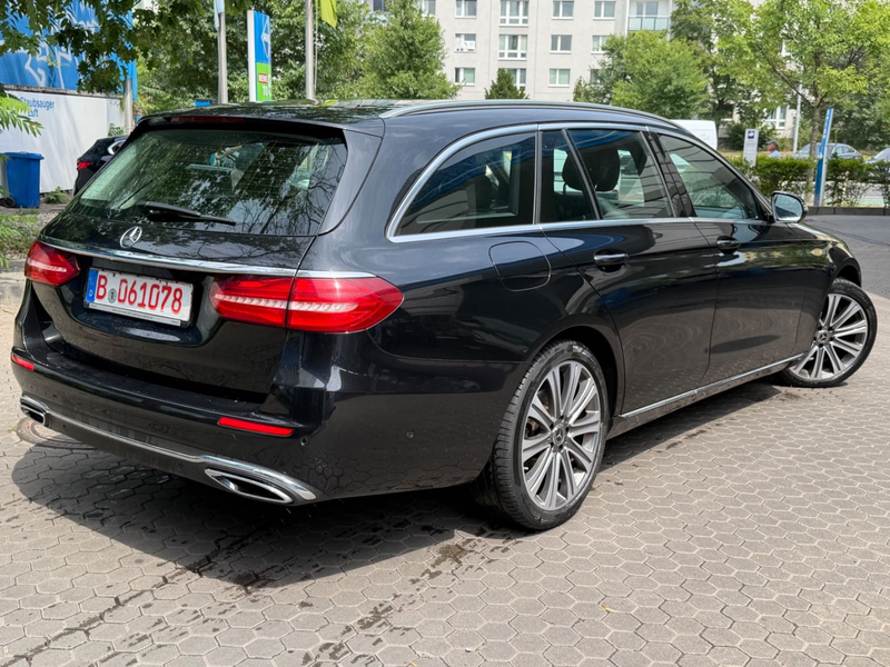 Mercedes-Benz E 220 E T-Modell E 220 d-VOLLAUSSTATUNG!!!! — photo 4