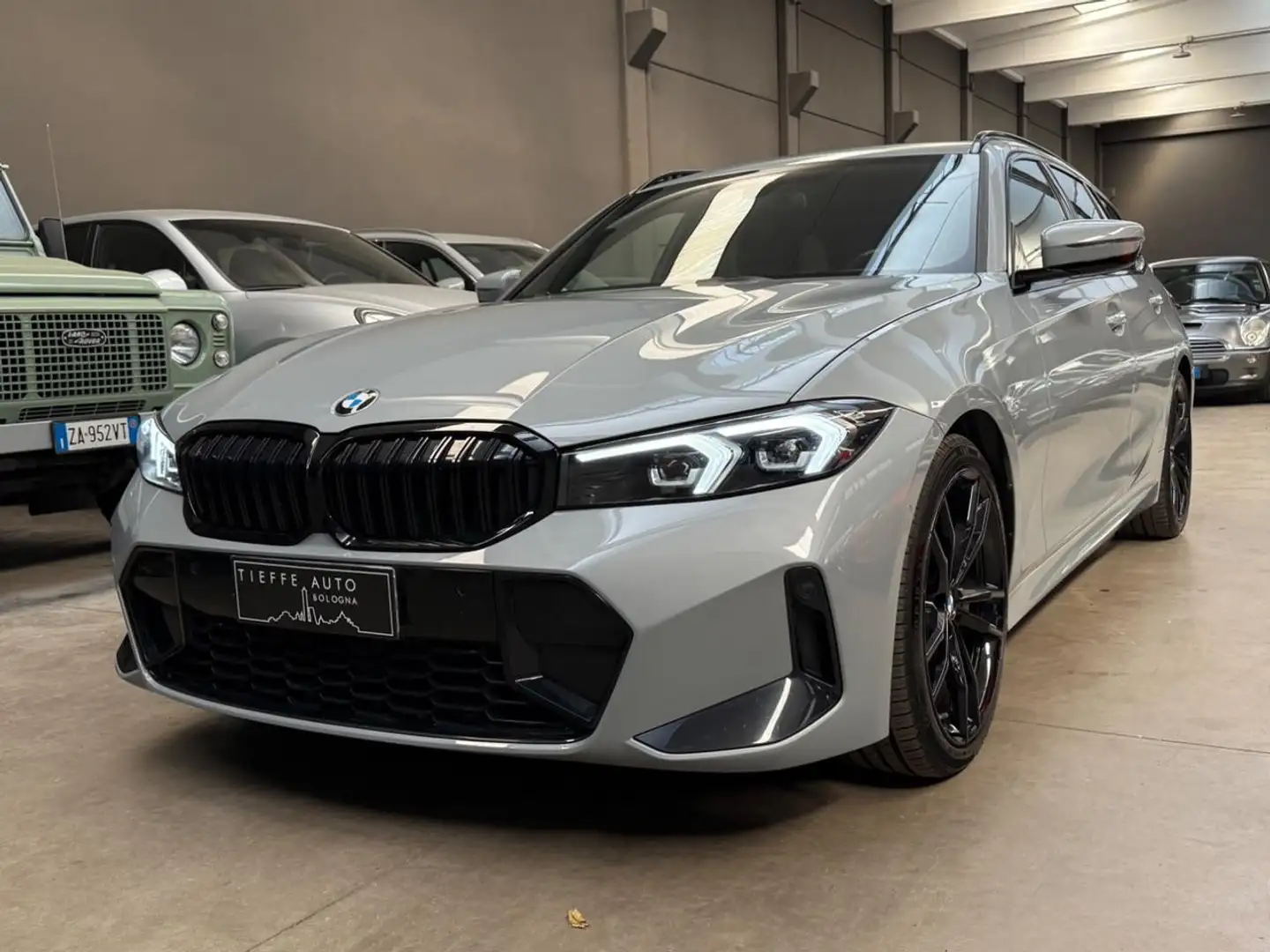 BMW 320 d 48V Touring Msport Grigio - 1