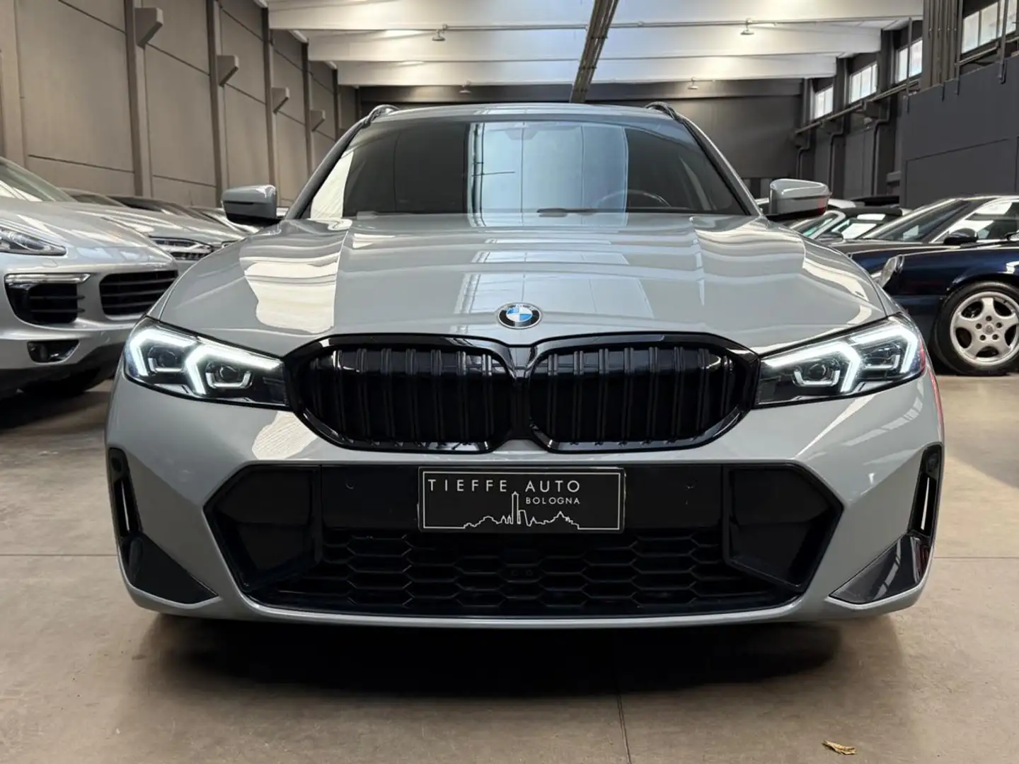 BMW 320 d 48V Touring Msport Grigio - 2