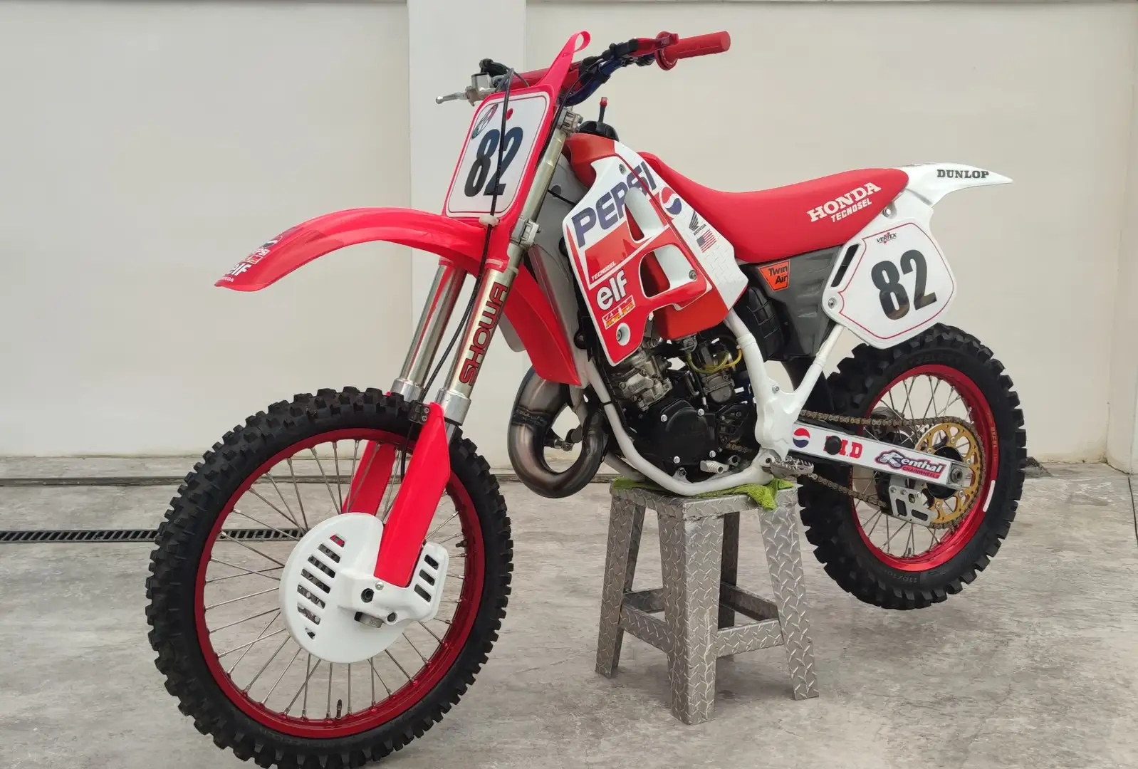 Honda CR 125 - 1