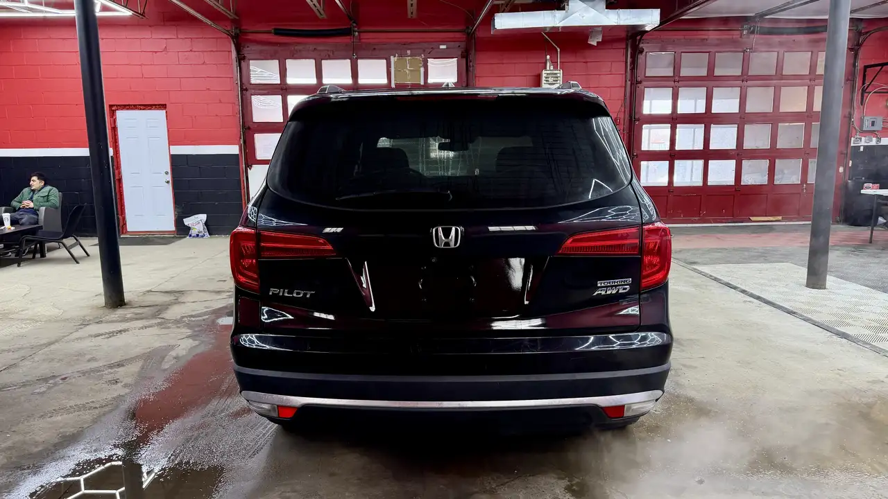 Honda Pilot photo Honda Pilot