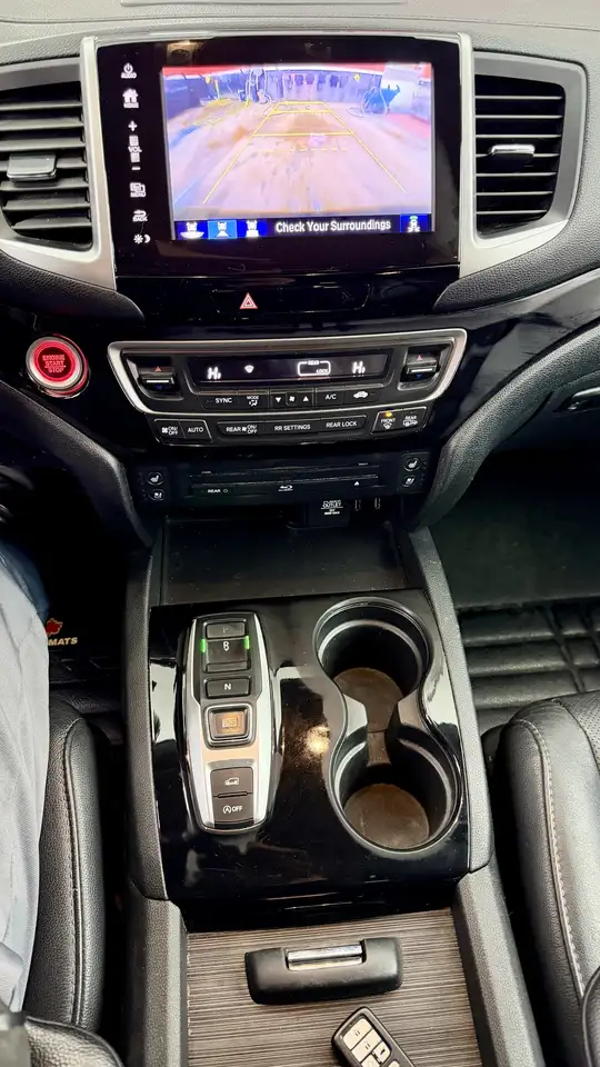 Honda Pilot photo Honda Pilot